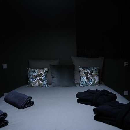 Junglia Suite - Spa & Cine Bourg-en-Bresse Extérieur photo